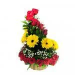 Arreglo Rosas Rojas Y Gerberas · Floristería Online Floresya
