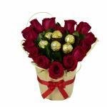 Rosas en Balde con Chocolates