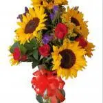 Jarrón Rosas Y Girasoles · Flores Frescas En Bogotá